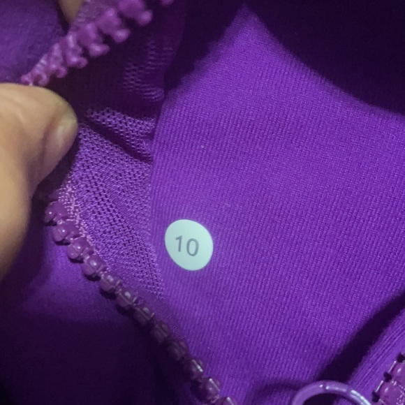 Lululemon jacket - Picture 5 of 5